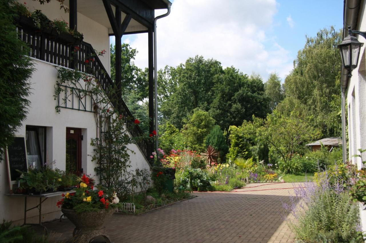 Hotel Gasthof & Pension Palmenhof Leegebruch Exterior foto